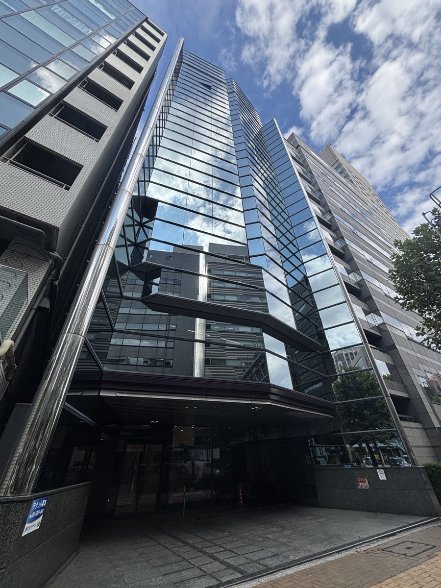 レガシア株式会社 オフィスビル外観